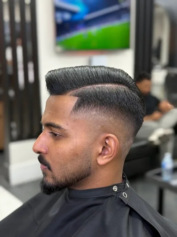 Royal Clippers Barbershop — Barber shop in Vaughan